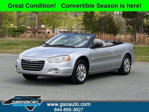 Used 2004 Chrysler Sebring Limited w/ Driver Convenience Group image 2