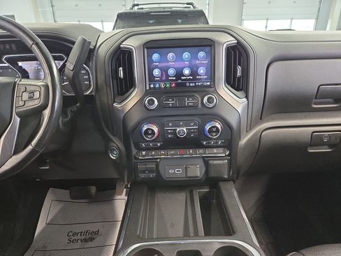 Used 2020 GMC Sierra 3500 Denali w/ Denali Ultimate Package AWD/4WD image 22
