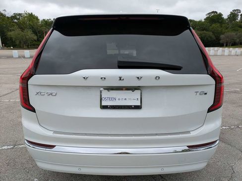 New 2026 Volvo XC90 T8 Plus w/ Protection Package Premier AWD/4WD image 5