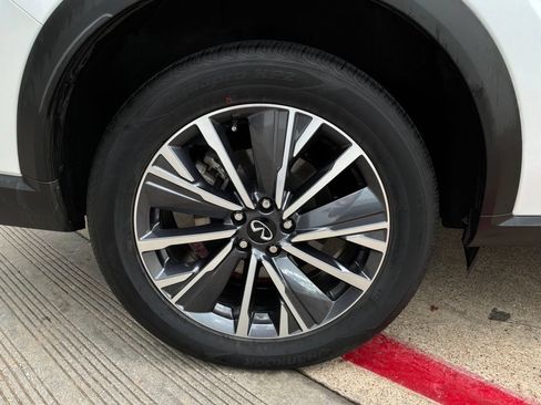 Used 2026 INFINITI QX60 Luxe AWD/4WD image 9