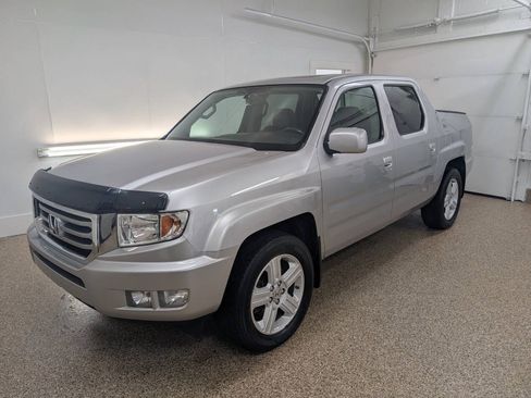 Used 2013 Honda Ridgeline RTL image 2