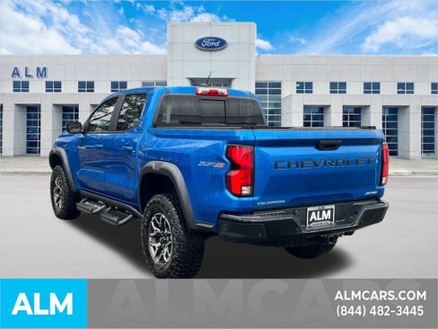 Used 2023 Chevrolet Colorado ZR2 w/ ZR2 Convenience Package III image 9