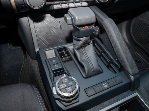 New 2026 Toyota Tacoma TRD Off-Road image 9