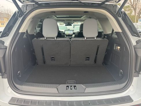 New 2026 Ford Explorer Active w/ Active Comfort Package image 11