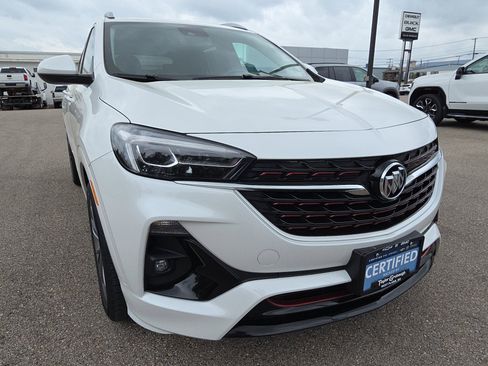 Certified 2022 Buick Encore GX Essence w/ Sport Touring Package FWD image 11
