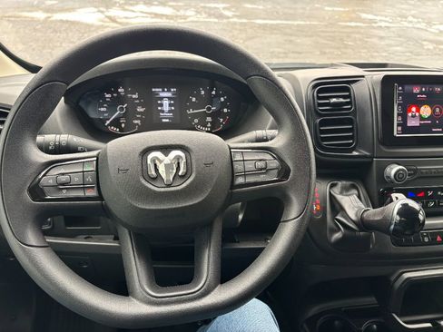 Used 2024 RAM ProMaster 3500 w/ Convenience Group image 21