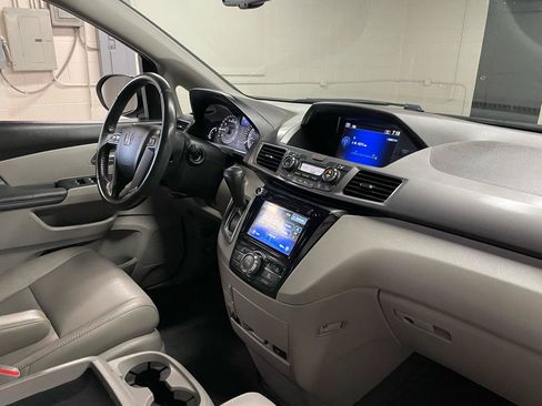 Used 2014 Honda Odyssey EX-L image 23