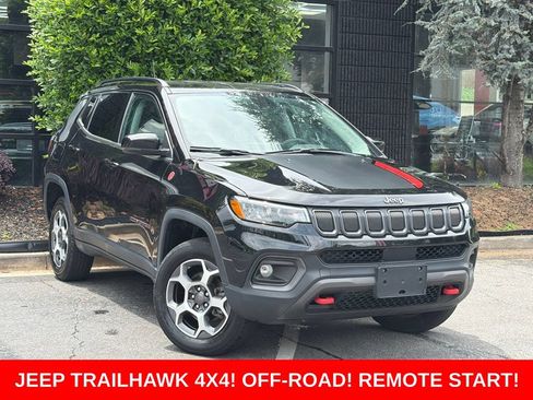 Used 2022 Jeep Compass Trailhawk w/ Trailhawk Convenience Group AWD/4WD image 7