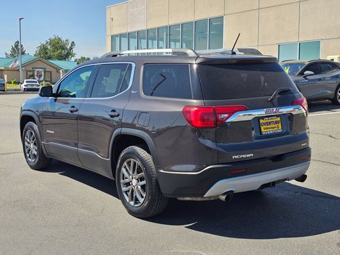 Used 2018 GMC Acadia SLT AWD/4WD image 4