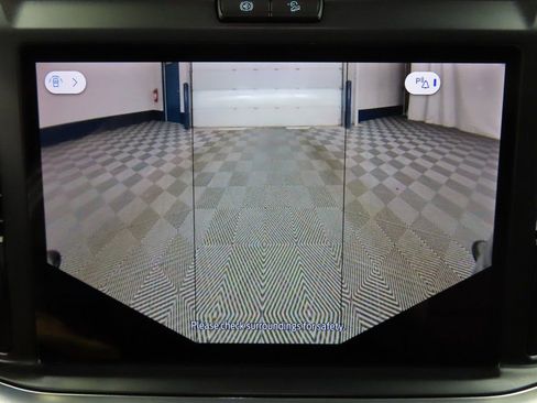 Used 2025 Ford F450 King Ranch w/ Chrome Package image 27