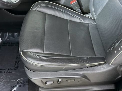 Used 2021 Chevrolet Tahoe Premier w/ Premium Package AWD/4WD image 20