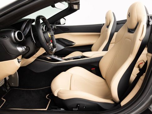 Certified 2023 Ferrari Portofino M RWD image 58