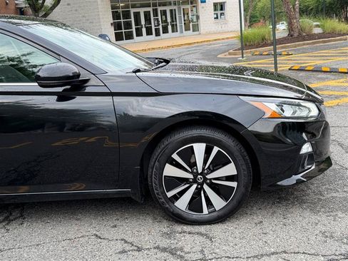 Used 2019 Nissan Altima 2.5 SV AWD/4WD image 6