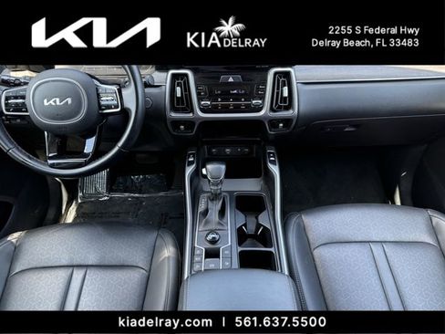Used 2022 Kia Sorento EX FWD image 13