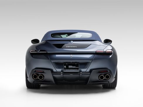 Used 2025 Ferrari Roma Spider RWD image 6