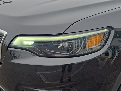 Used 2019 Jeep Cherokee Limited image 5