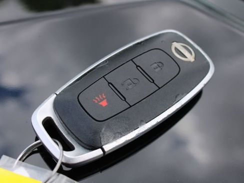 Used 2023 Nissan Kicks S FWD image 44