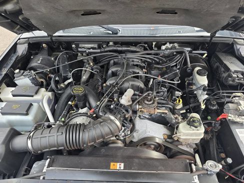 Used 2006 Ford Ranger XLT AWD/4WD image 55