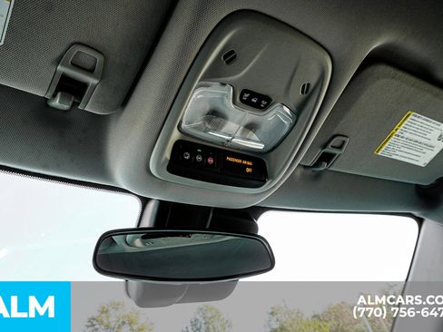 Used 2025 Chevrolet TrailBlazer LT image 61