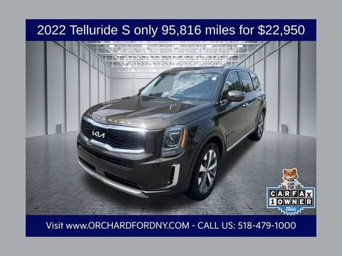 Used 2022 Kia Telluride S AWD/4WD image 1