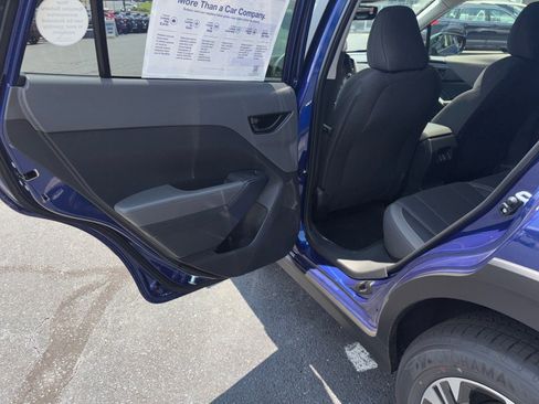 New 2025 Subaru Crosstrek 2.5i Premium image 31