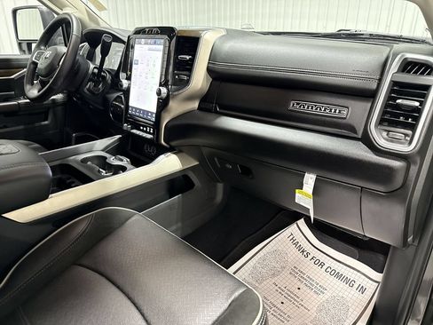 Used 2024 RAM 2500 Laramie AWD/4WD image 30