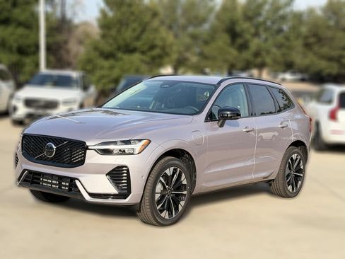 New 2026 Volvo XC60 T8 Plus w/ Protection Package Premier AWD/4WD image 3