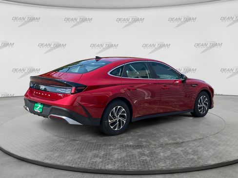 Used 2026 Hyundai Sonata Blue FWD image 7
