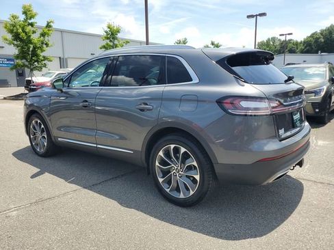 Used 2023 Lincoln Nautilus Reserve w/ Equipment Group 201A FWD image 4