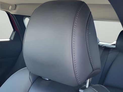 Used 2025 MAZDA CX-30 AWD 2.5 S w/ Preferred Package image 13