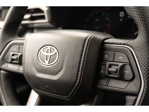 Used 2026 Toyota Tacoma TRD Off-Road AWD/4WD image 29
