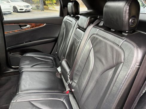 Used 2016 Lincoln MKX Reserve w/ Technology Package image 17