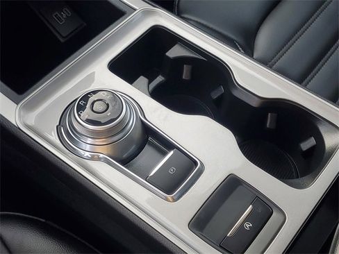 Certified 2024 Ford Edge SEL w/ Convenience Package image 22