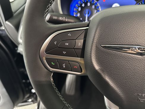 New 2026 Chrysler Voyager LX image 14