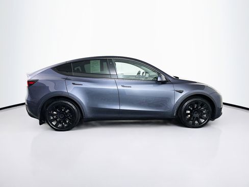 Used 2023 Tesla Model Y Long Range AWD/4WD image 10