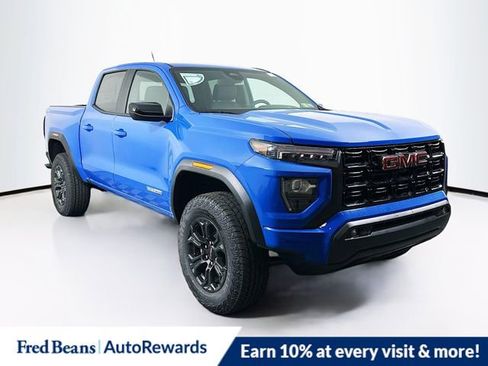 New 2025 GMC Canyon Elevation w/ Convenience Package image 1