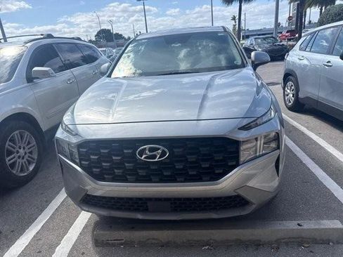 Certified 2023 Hyundai Santa Fe SE image 2