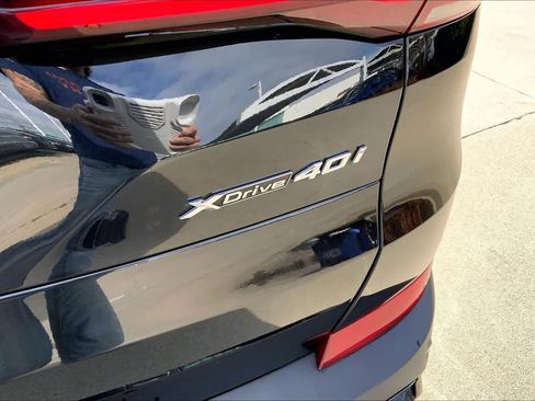 Used 2023 BMW X5 xDrive40i w/ Executive Package image 9