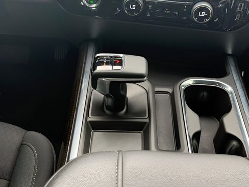 Certified 2023 Chevrolet Silverado 1500 LT Trail Boss w/ LPO, Dark Essentials Package AWD/4WD image 14