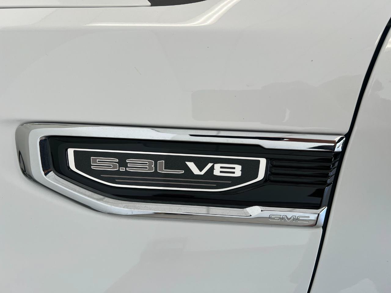 Used 2026 GMC Sierra 1500 SLT RWD image 23