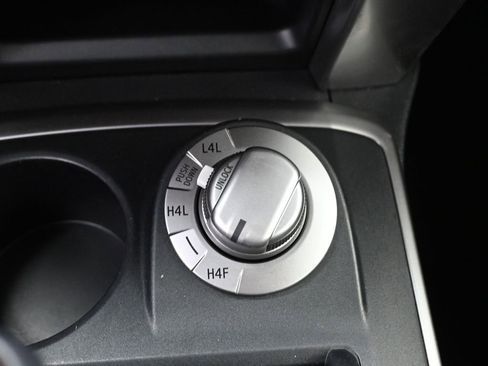 Certified 2022 Toyota 4Runner Limited AWD/4WD image 26