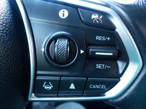 Used 2023 Acura MDX SH AWD w/Tech 4dr SUV w/Techno image 26