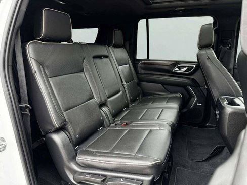 Used 2021 Chevrolet Suburban Premier w/ Premium Package RWD image 48