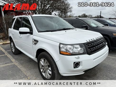 Used 2014 Land Rover LR2 HSE image 7