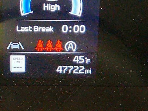 Used 2024 Kia Sportage X-Line w/ X-Line Premium Package image 16