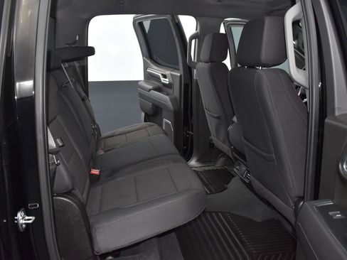 Used 2025 GMC Sierra 1500 Elevation image 14