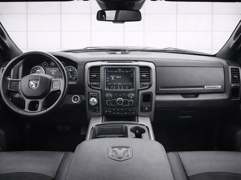 Used 2018 RAM 1500 Rebel w/ Luxury Group image 10