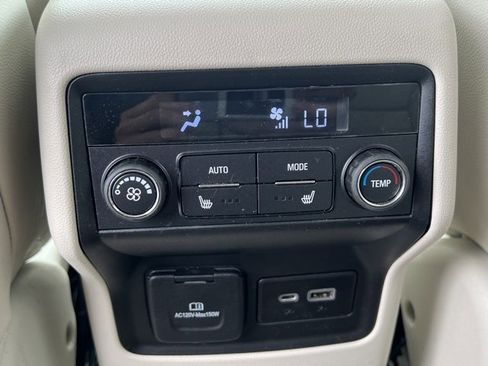 Certified 2023 GMC Acadia Denali w/ Denali Technology Package image 35