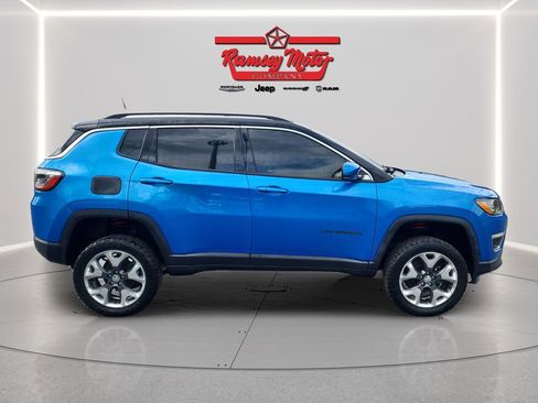 Used 2018 Jeep Compass Limited AWD/4WD image 6