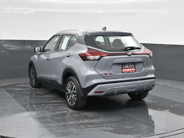 Used 2023 Nissan Kicks SV FWD image 11